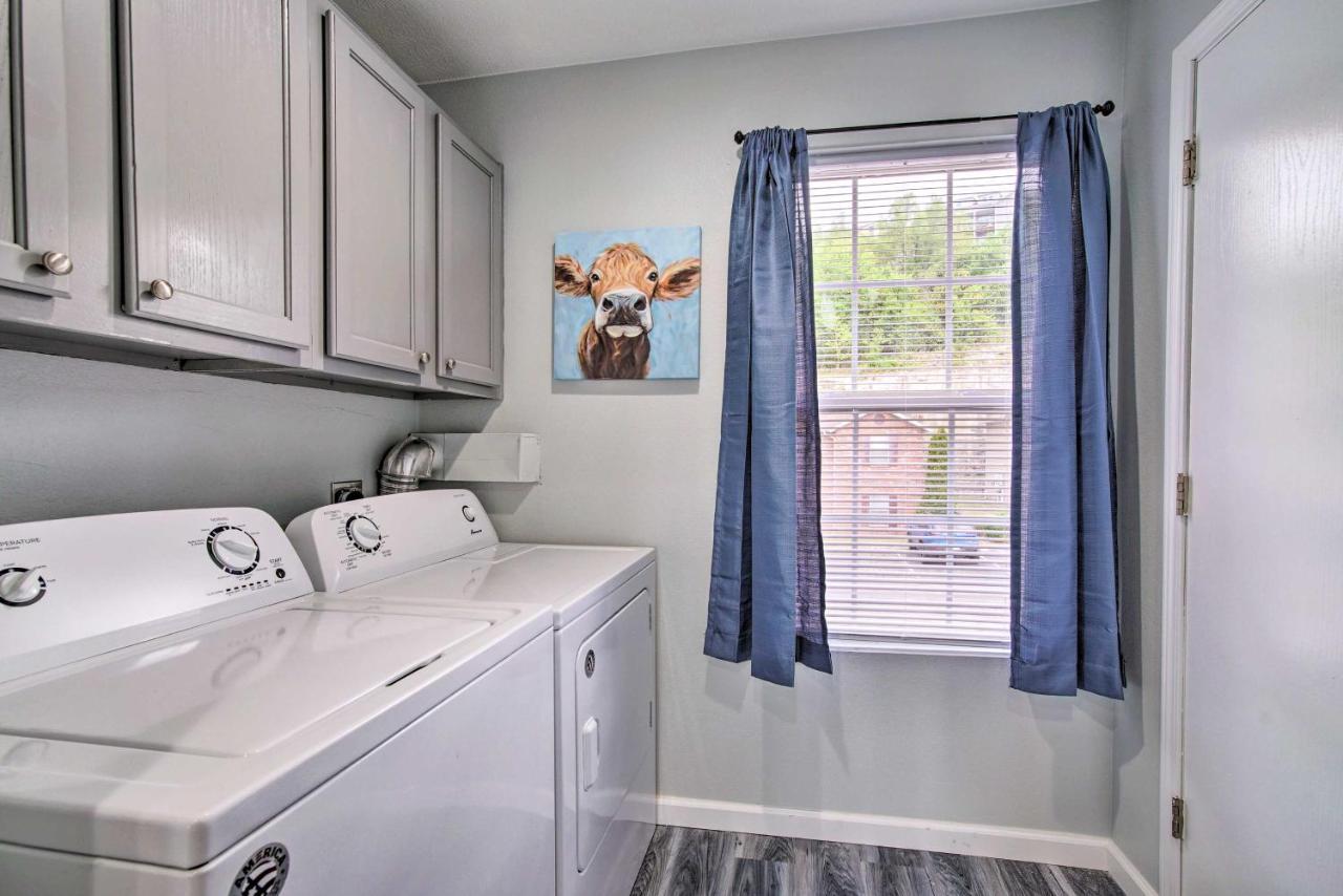 Cozy Branson Condo With Balcony And Mountain Views 외부 사진